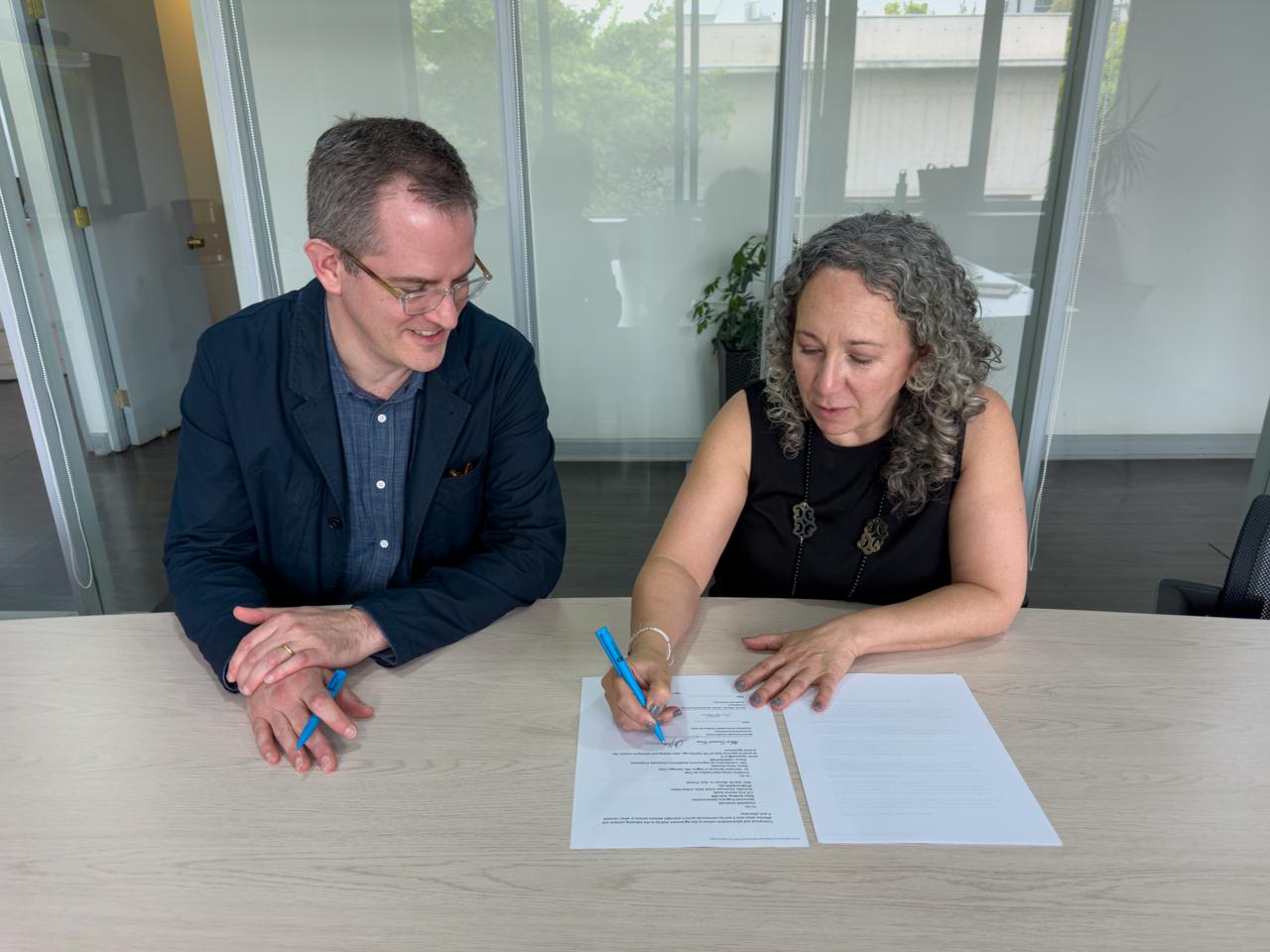 La Facultad, el Instituto de Ciencia Política y la U. de Vanderbilt firman nuevo acuerdo de cooperación